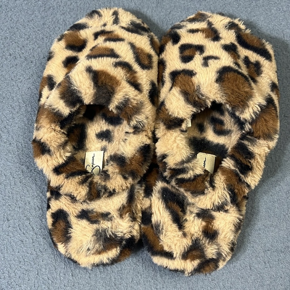 Jessica Simpson house shoes kids xl(4-5) brown cheetah print slip ons comfy - Picture 7 of 9